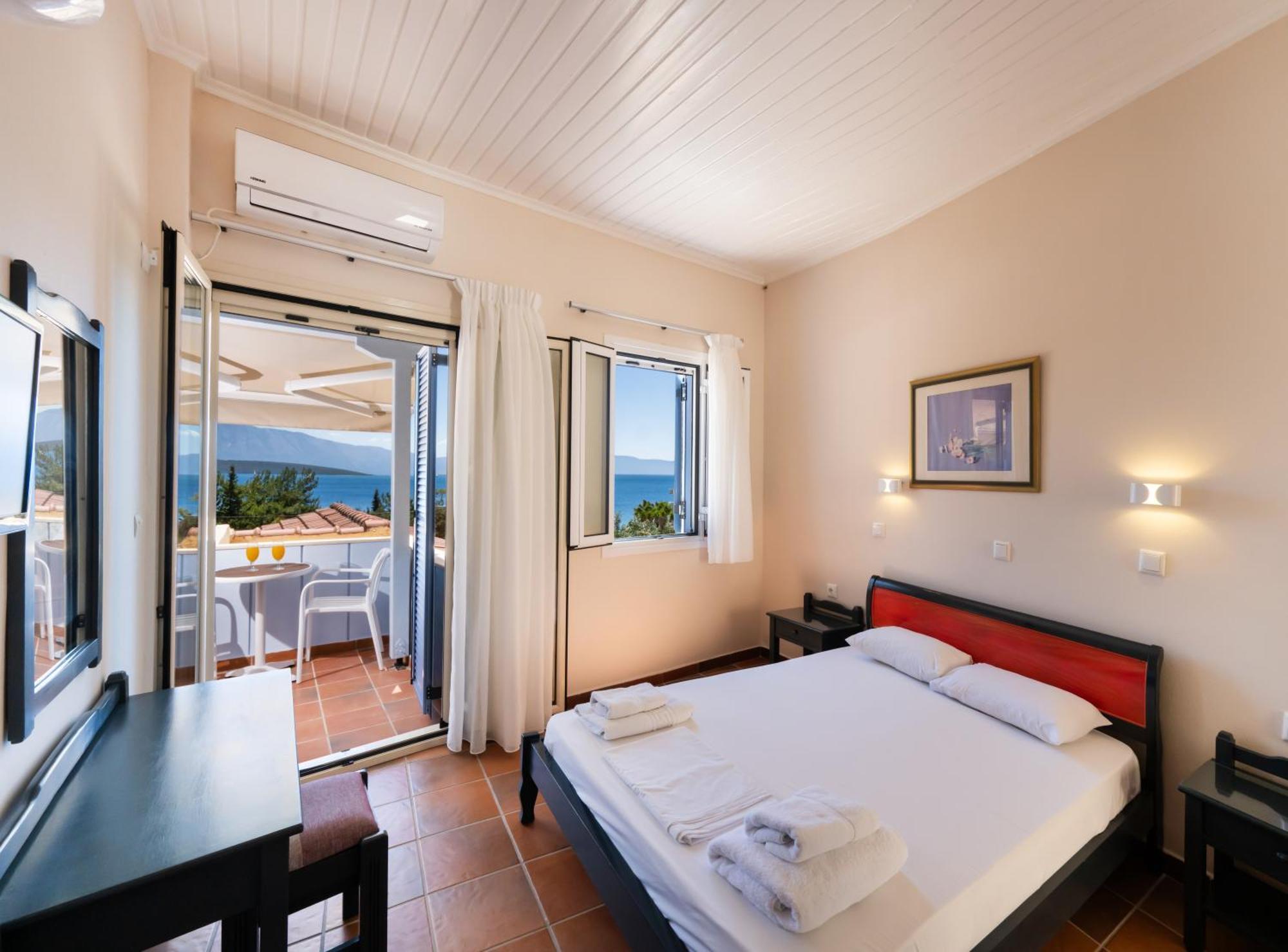 Ionio Hotel นิเกียนา ภายนอก รูปภาพ