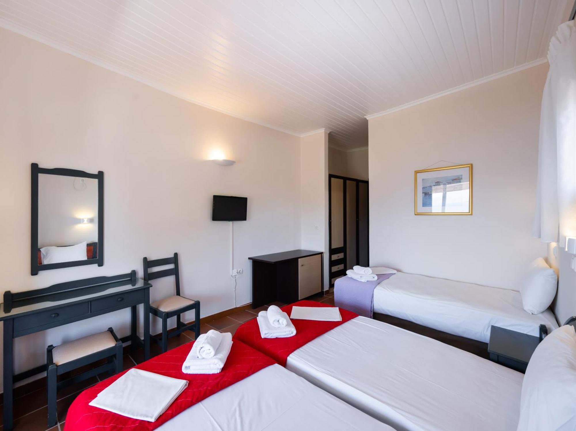 Ionio Hotel นิเกียนา ภายนอก รูปภาพ