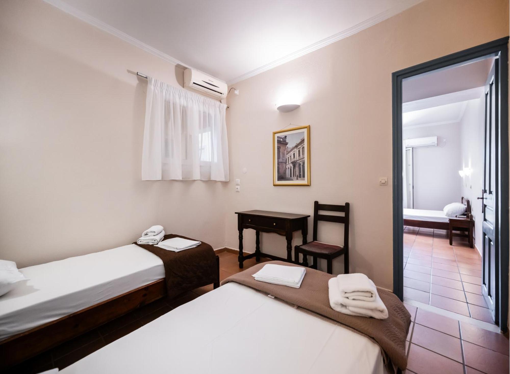 Ionio Hotel นิเกียนา ภายนอก รูปภาพ